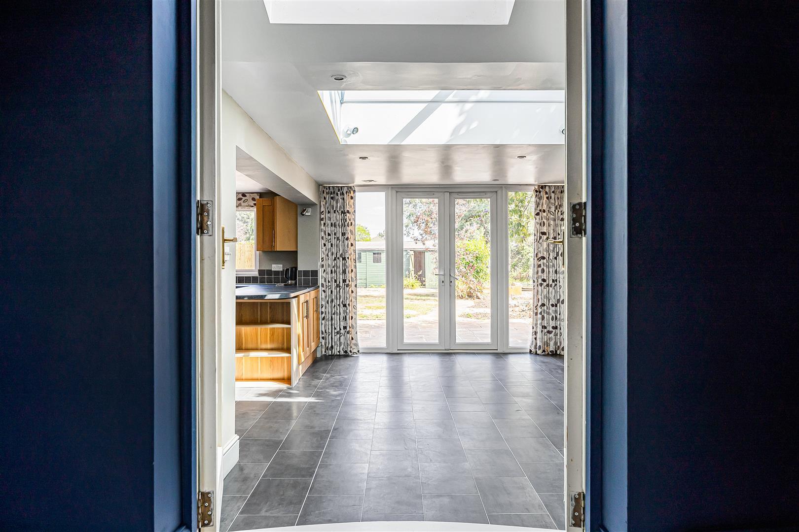Property Image 6a17f3f5-aa3a-405e-a086-398146281445