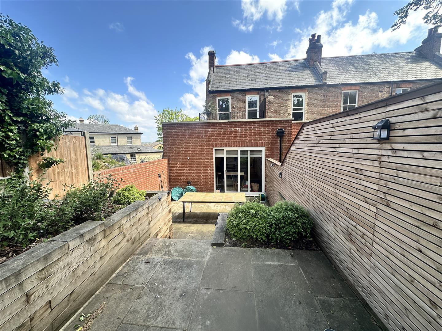 Property Image 6a31c156-5aae-4cd4-9ba9-5c91e5aedcd9