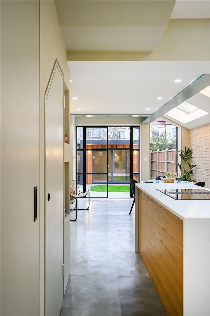 Property Image 6a36b819-346a-42cf-858a-e6550ade880e