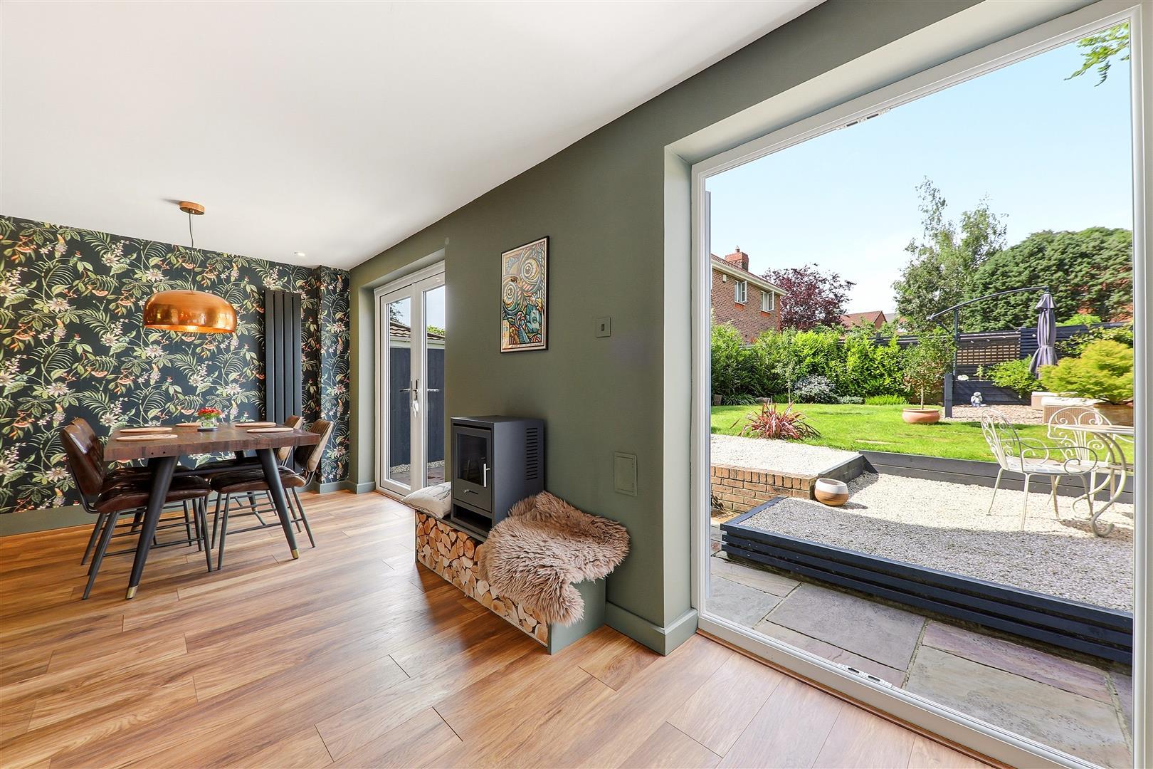 Property Image 6a386a88-ff31-41ff-99da-95a6ea22d631