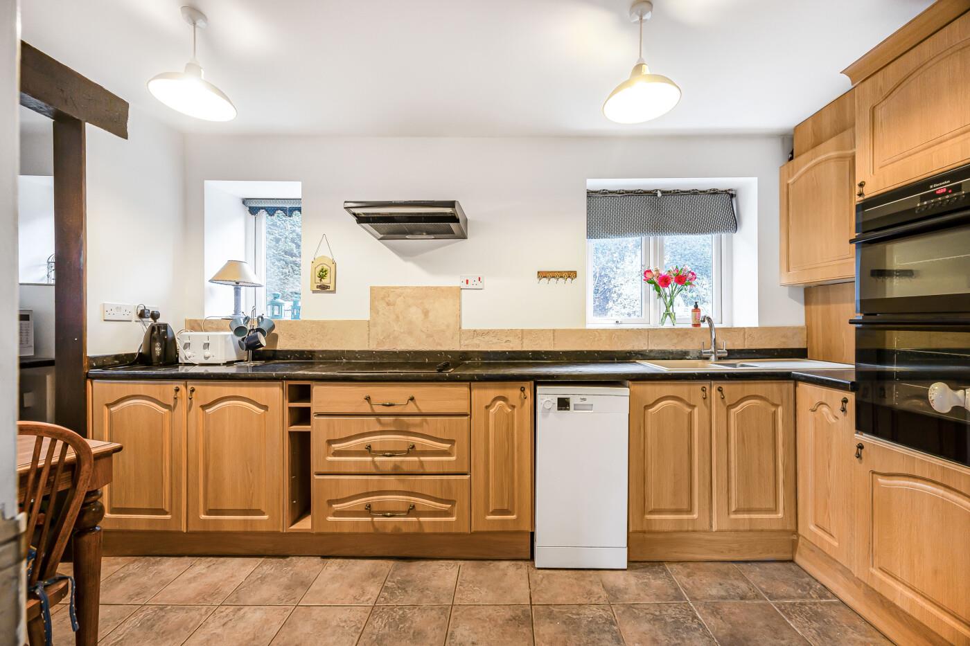 Property Image 6a393ce7-a5e4-42cf-98d0-96c8b8ce8e92