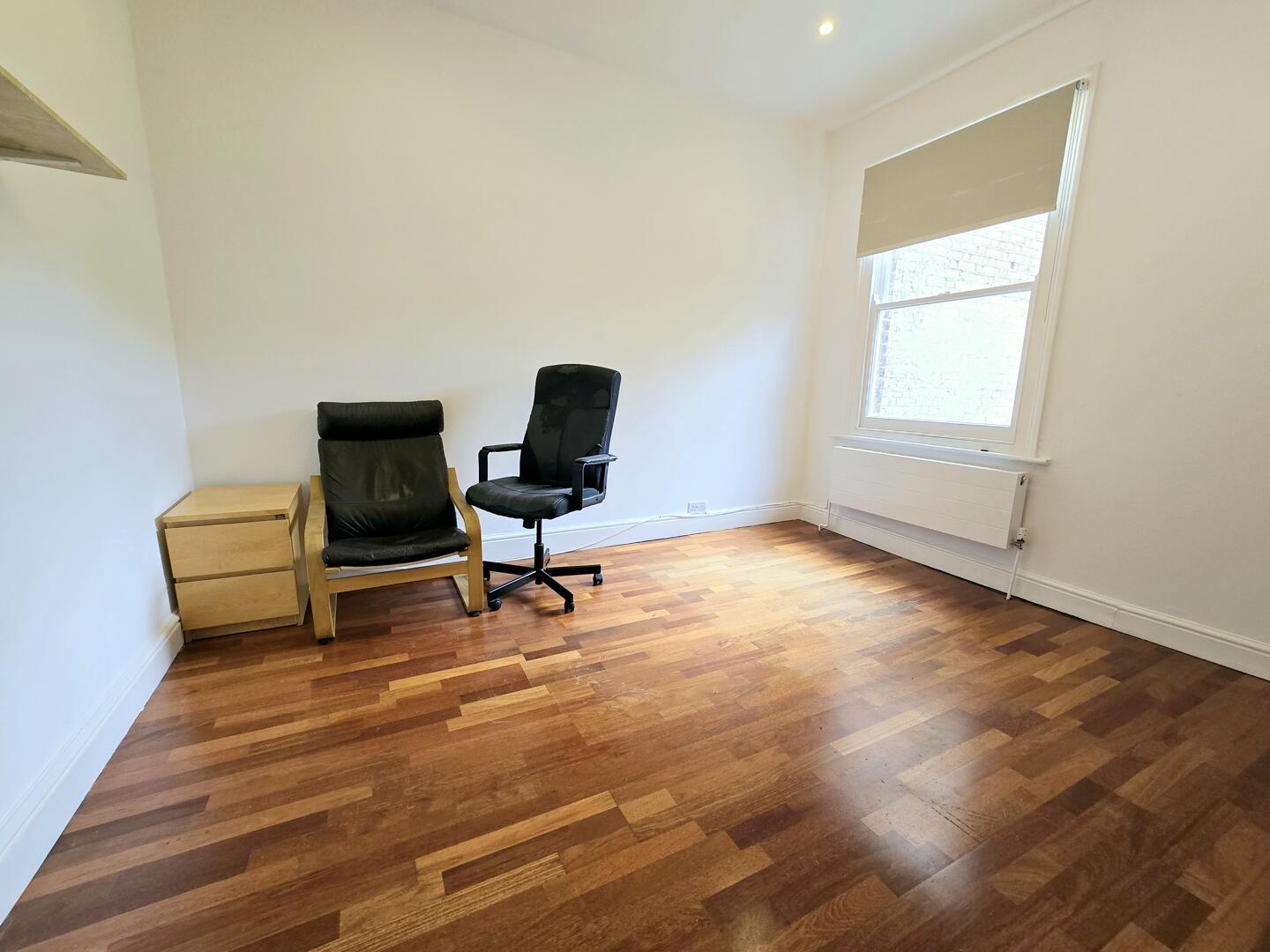 Property Image 6a3f4a01-5f08-40f6-bc7a-4e7d86482d41