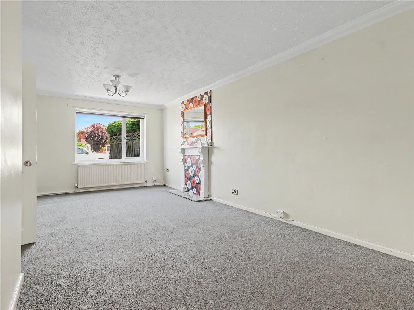 Property Image 6a688a85-9ee7-4a33-9820-01e0bea79c96