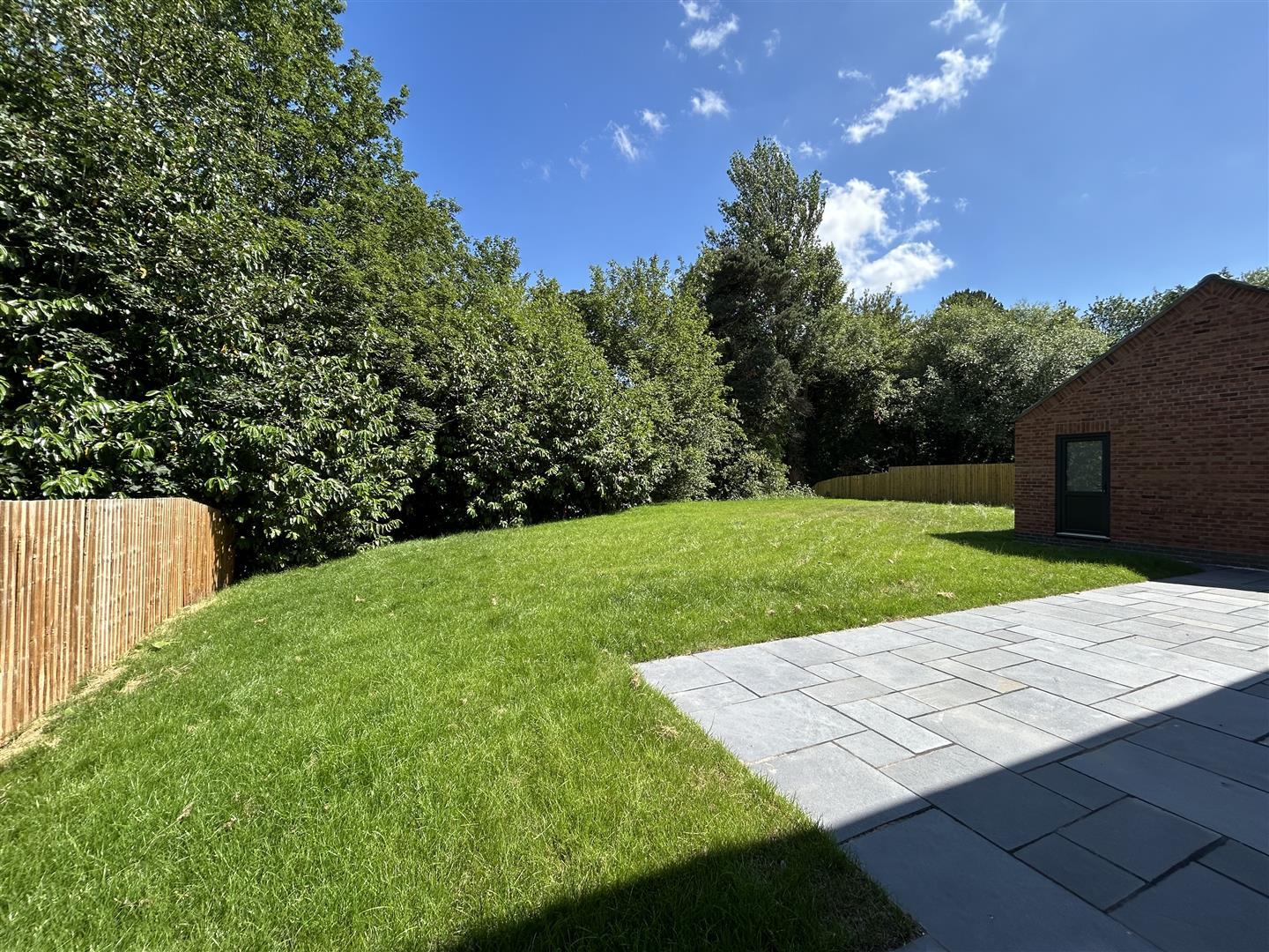 Property Image 6a8270d1-5610-49c3-8f6b-aefaec909ba2