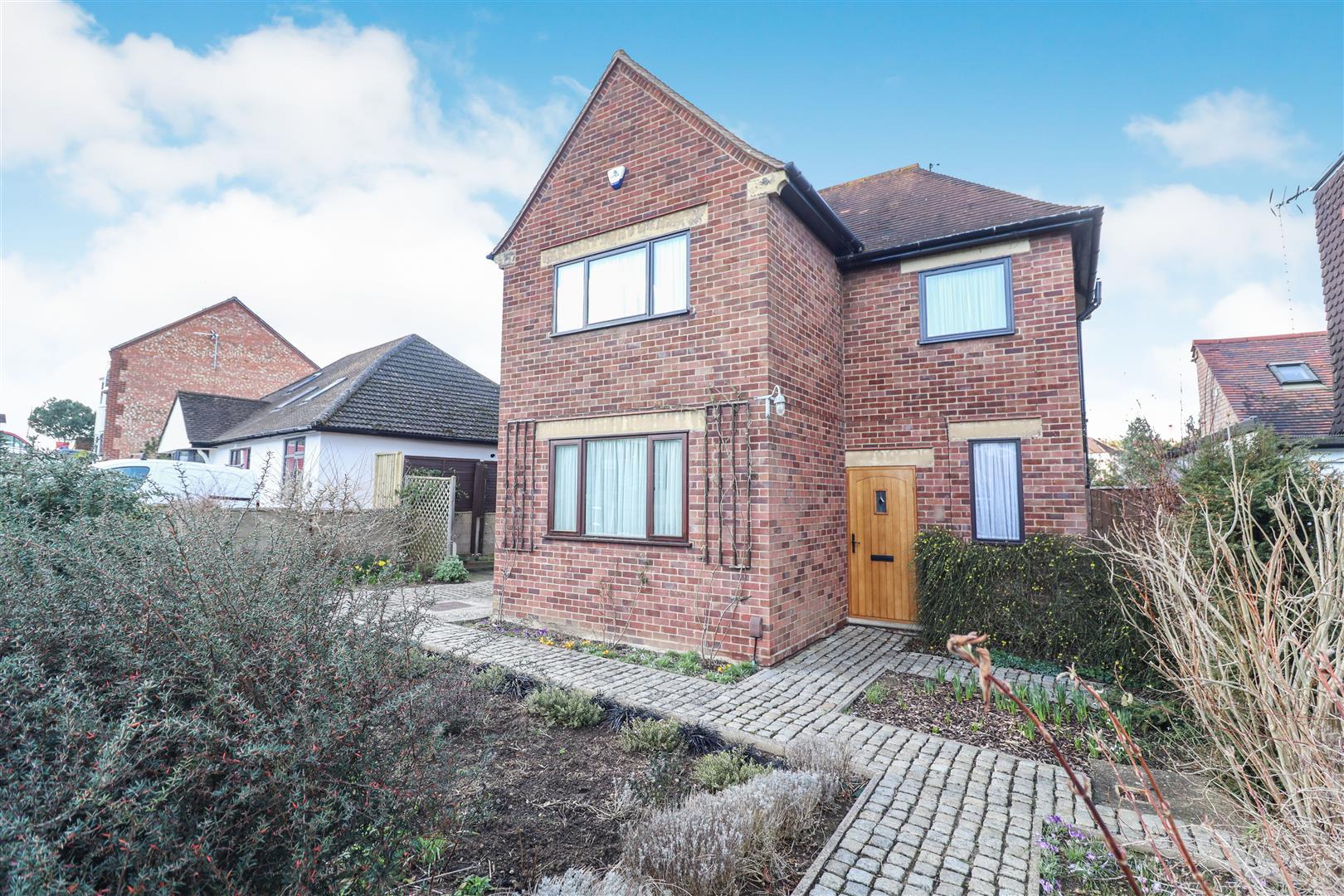 Property Image 6a8e0b0e-b105-4f8c-99b6-6c313f848ca7