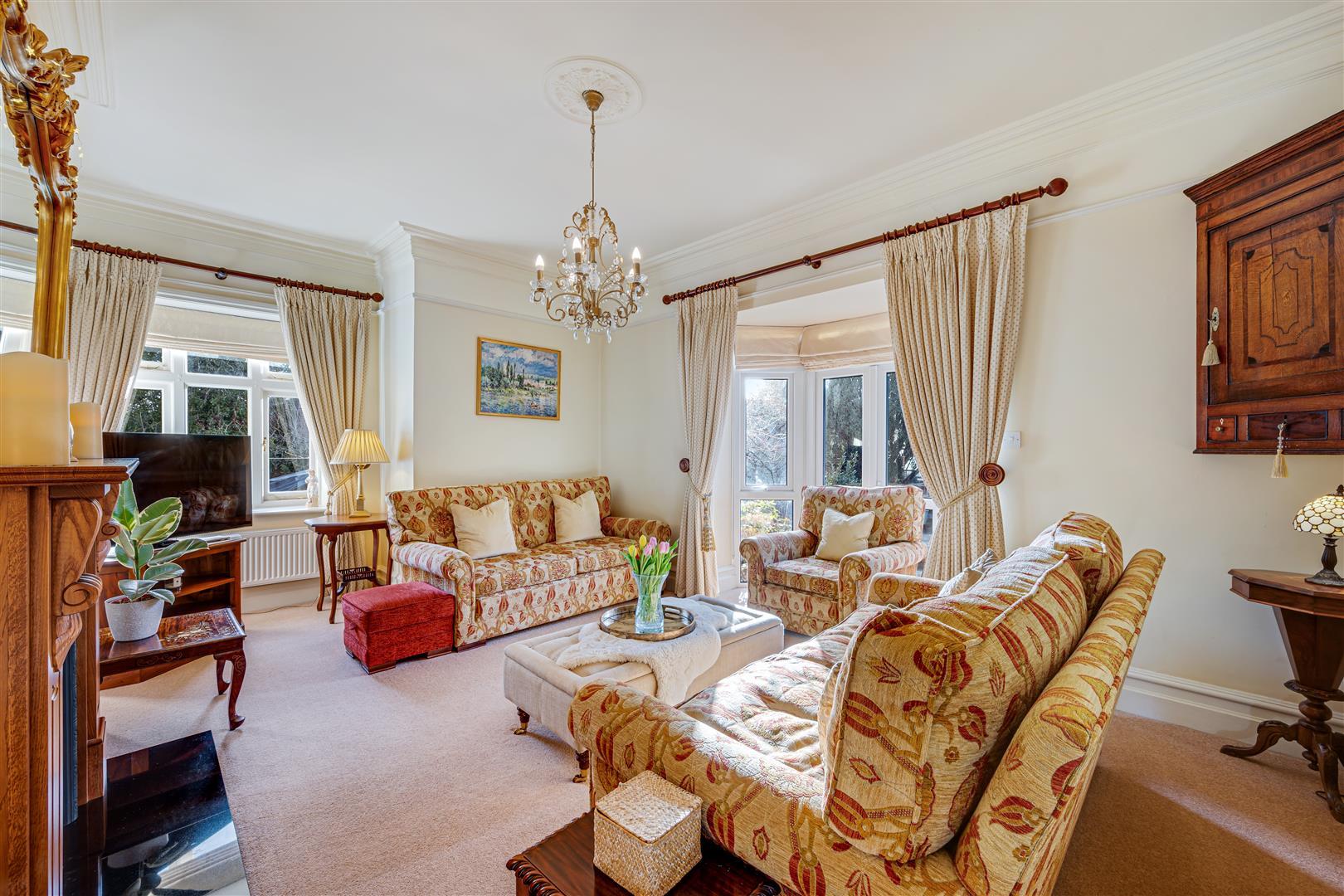 Property Image 6a8e3d0a-52d7-40fe-ad2f-645b7c3492e8