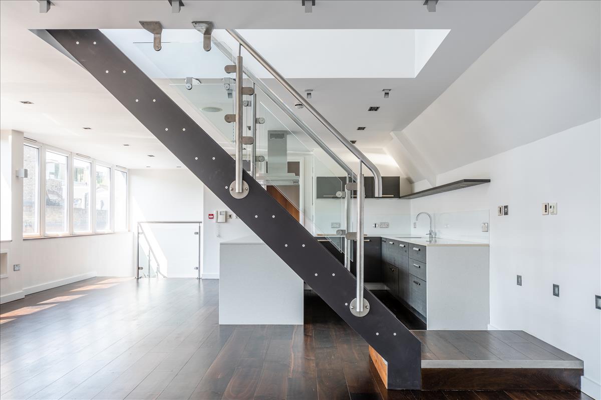 incredible duplex penthouse for rent on charlotte road ec2a