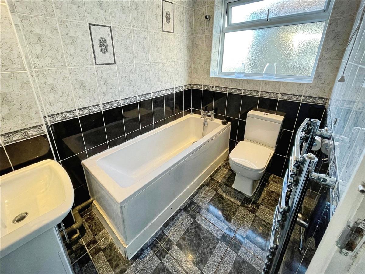 Property Image 6a947581-d7e2-4480-8646-e442664d0ad7