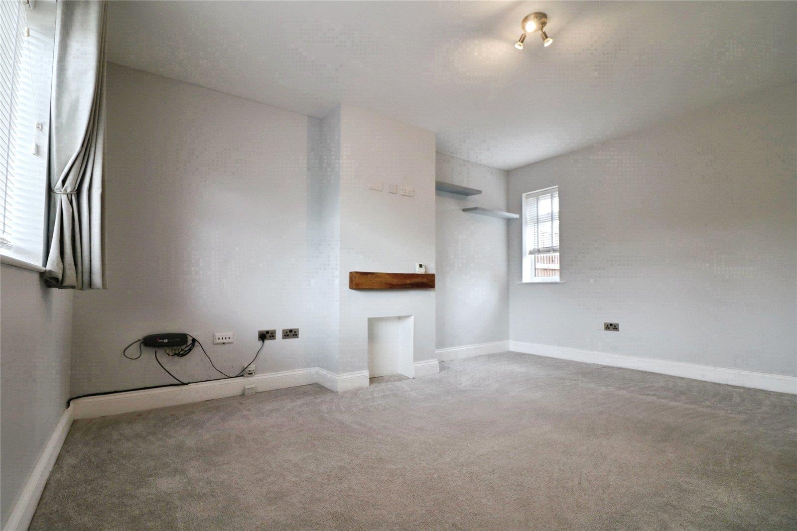 Property Image 6aa16efb-d749-4806-9f1b-0582b693285b