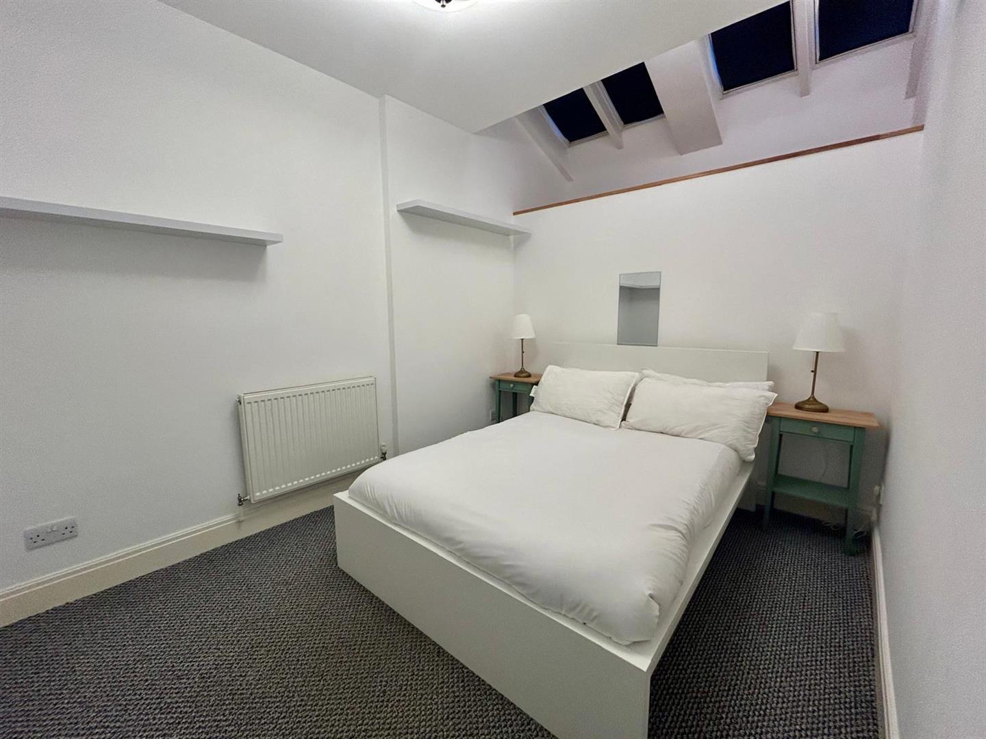 Property Image 6ab057b7-d03c-4f18-96e7-0bfbbd90b4ec