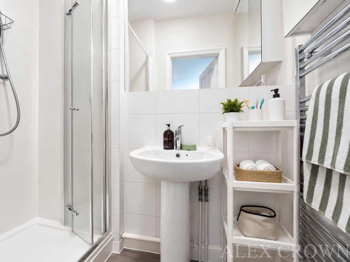 Property Image 6ab1f80d-e7bb-48a9-872a-e5c67f330f9e