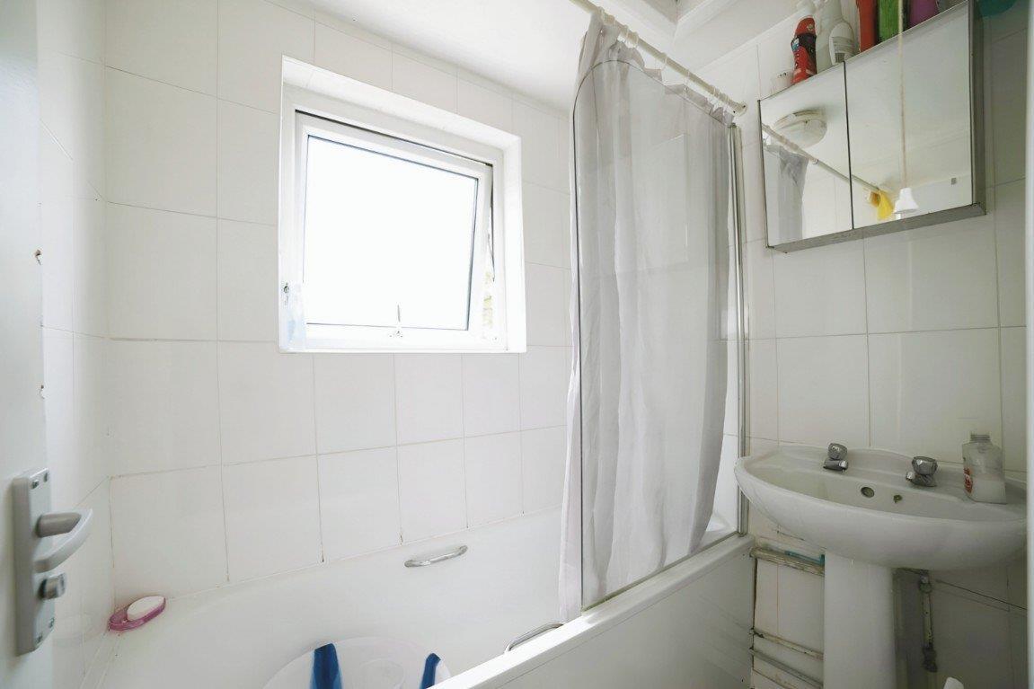 Property Image 6aca81d2-da03-45c8-87bf-6a3e754c9bb1