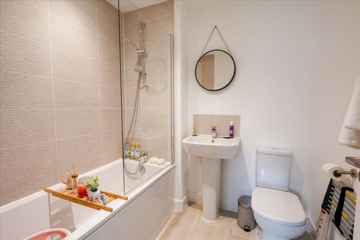 Property Image 6acd1832-4497-46ec-b4ce-ae451a2ed5eb