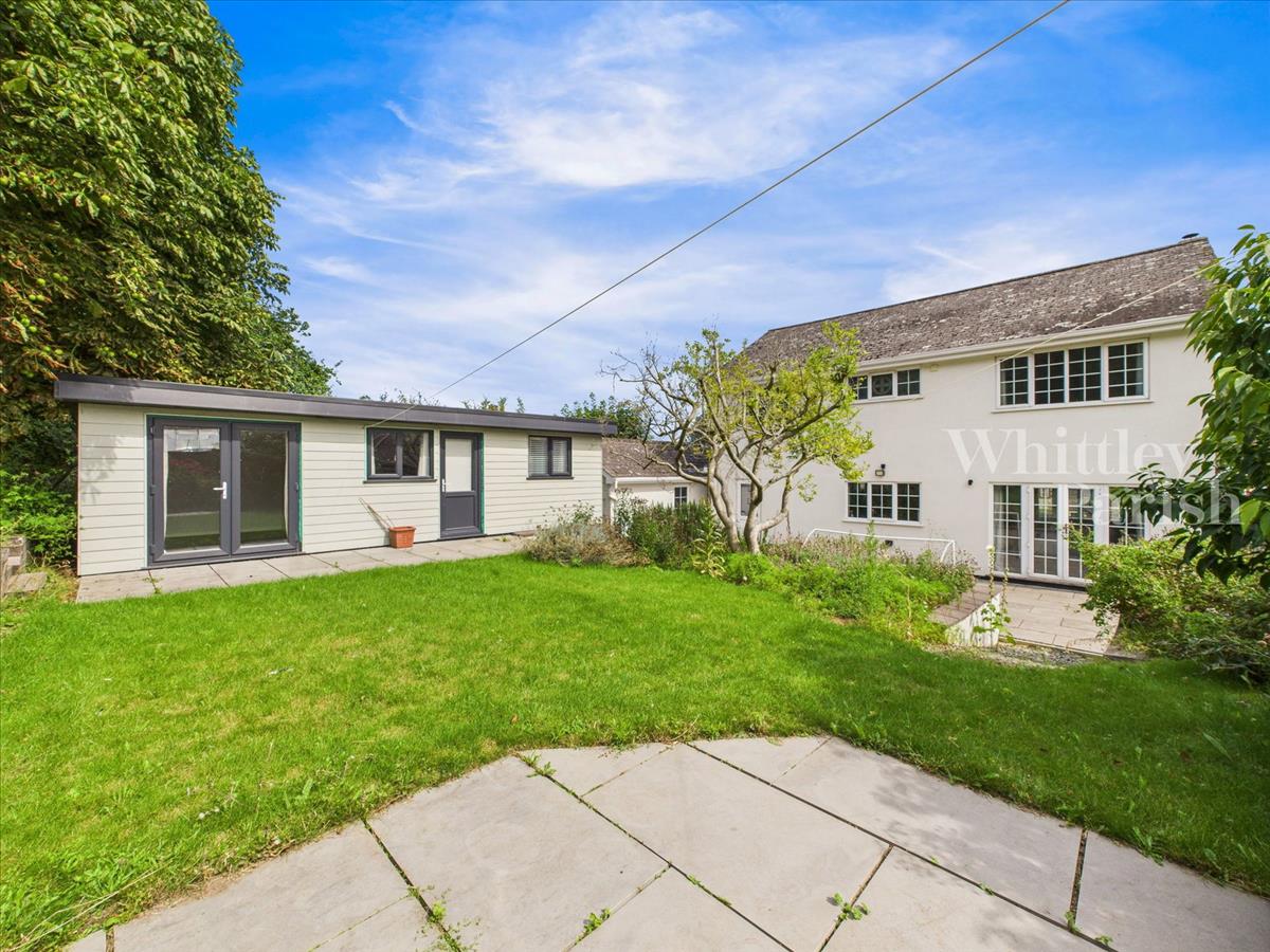 Property Image 6acf8514-a732-4cd7-866e-b6723e63d9b8