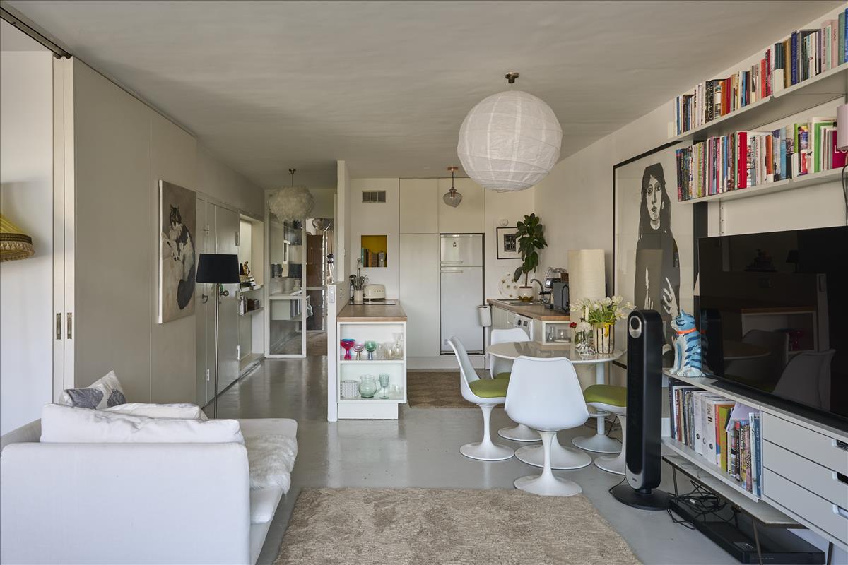Property Image 6ad6dc54-d0cc-4ad6-b7be-3d8bcf79e18e