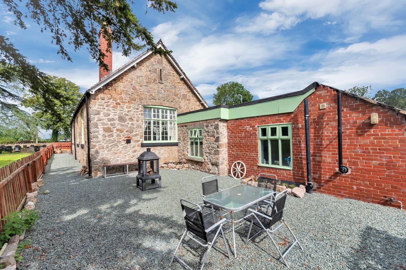 Property Image 6ada2348-bc22-4986-9e66-e6a5e3f8c47f