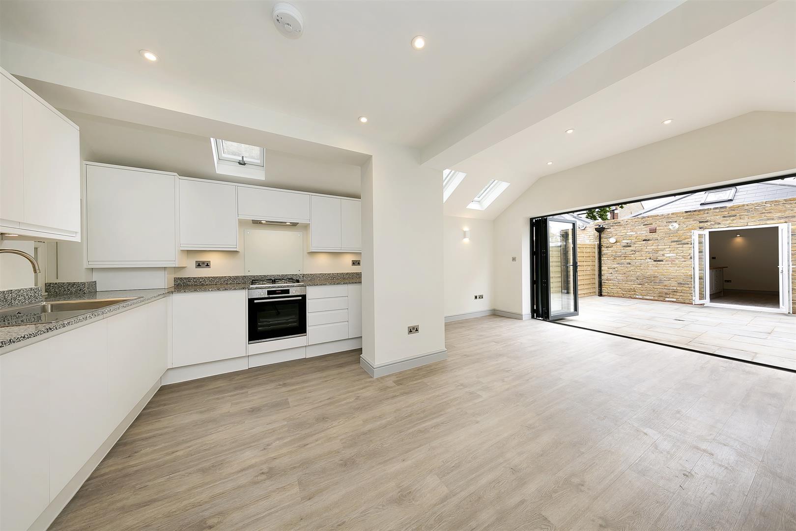 Property Image 6ae8596f-4839-41fc-a8dc-518bfe19ad7b
