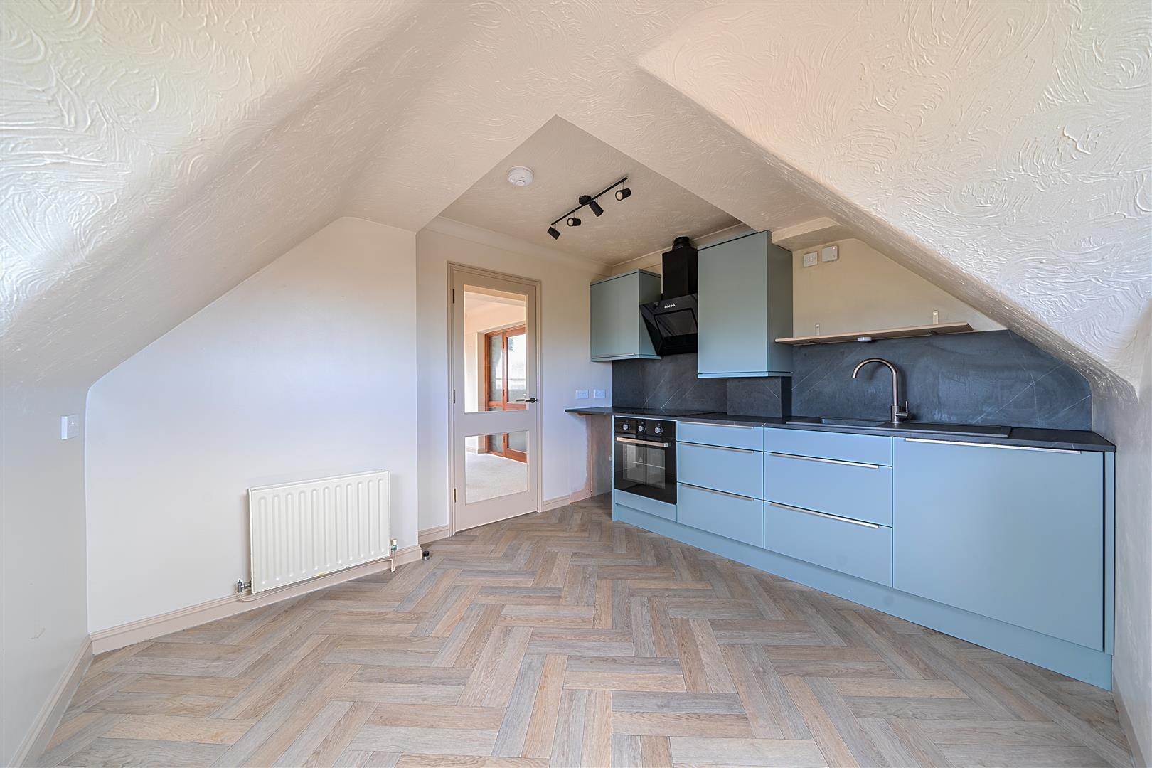Property Image 6ae9d42f-e6c6-463e-8767-e7b01a47b286