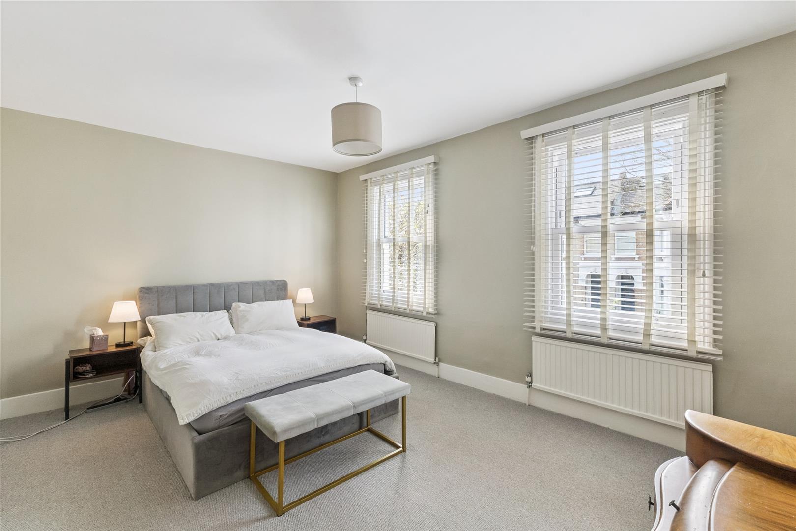 Property Image 6b007342-f479-47ac-adaa-ec5c4279c798
