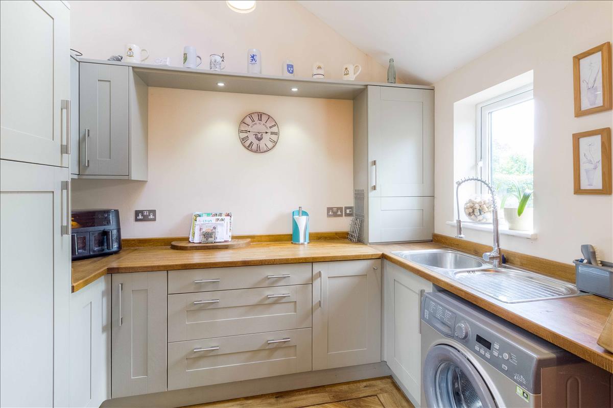 Property Image 6b01d1bc-970f-4645-8ee4-5735701b27e5