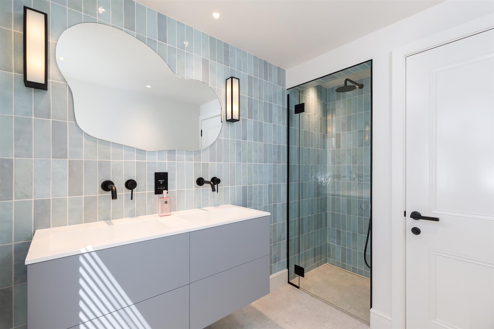 Property Image 6b042081-6b80-44dc-b9bd-c2ab9cf24436