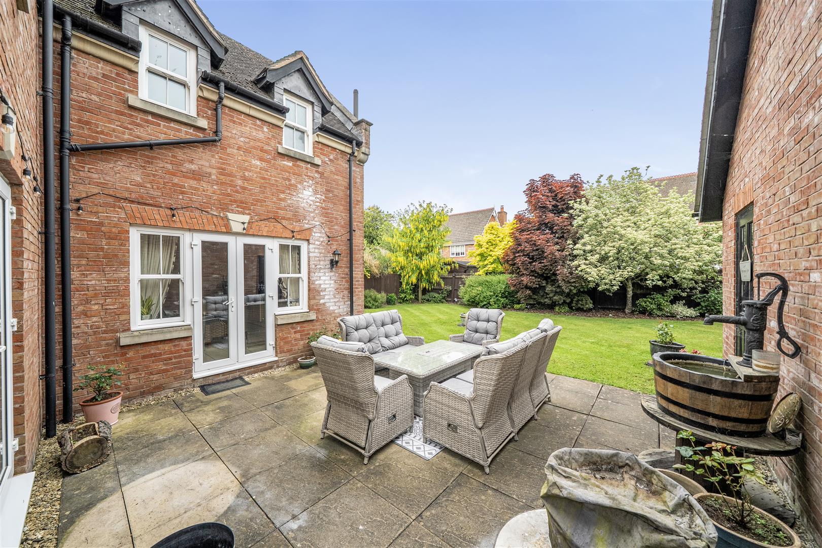 Property Image 6b0e9c1d-7609-4201-9df6-df73287756a1