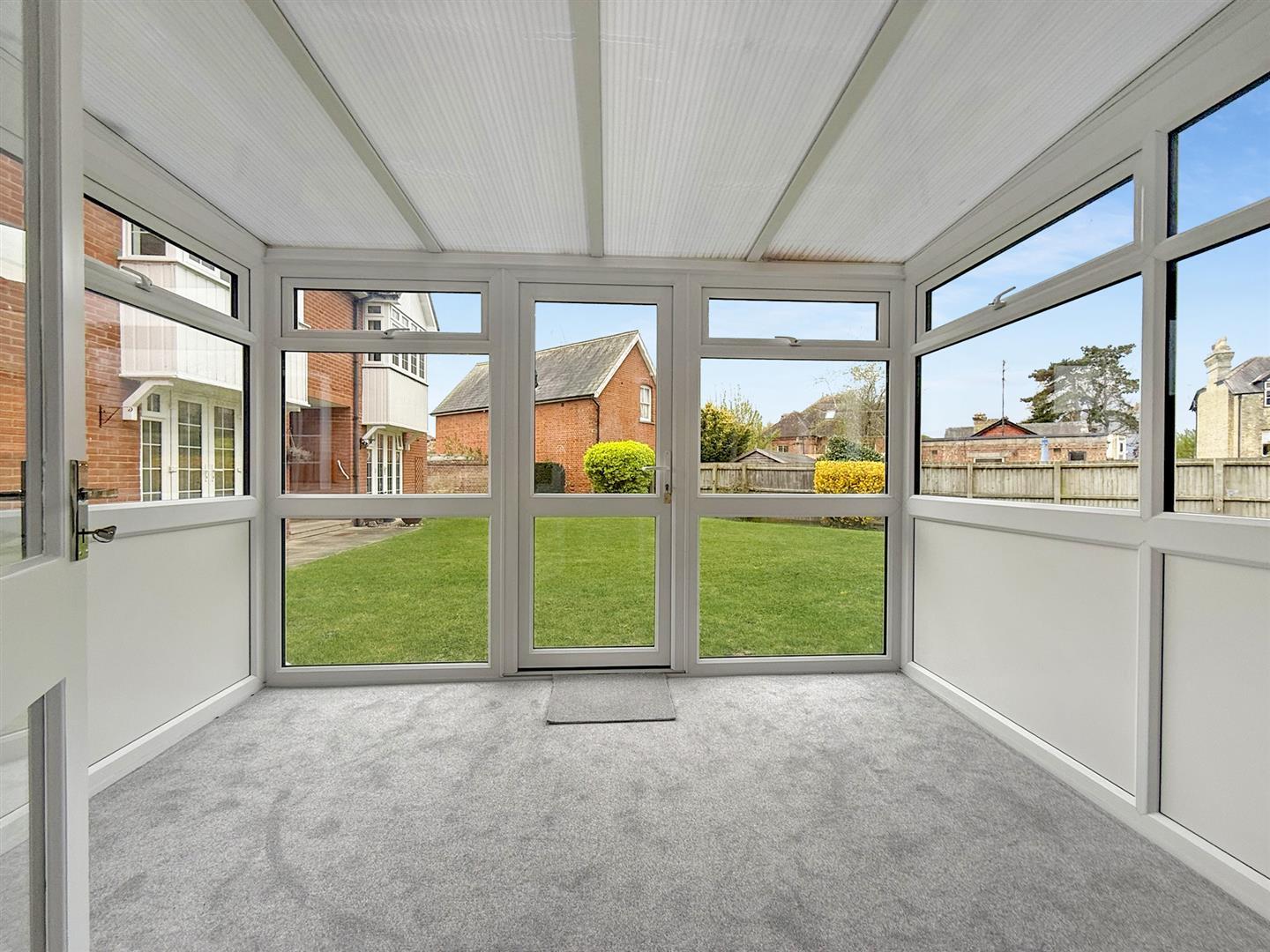 Property Image 6b15dc32-a053-4e6f-8d35-b1889d00411f