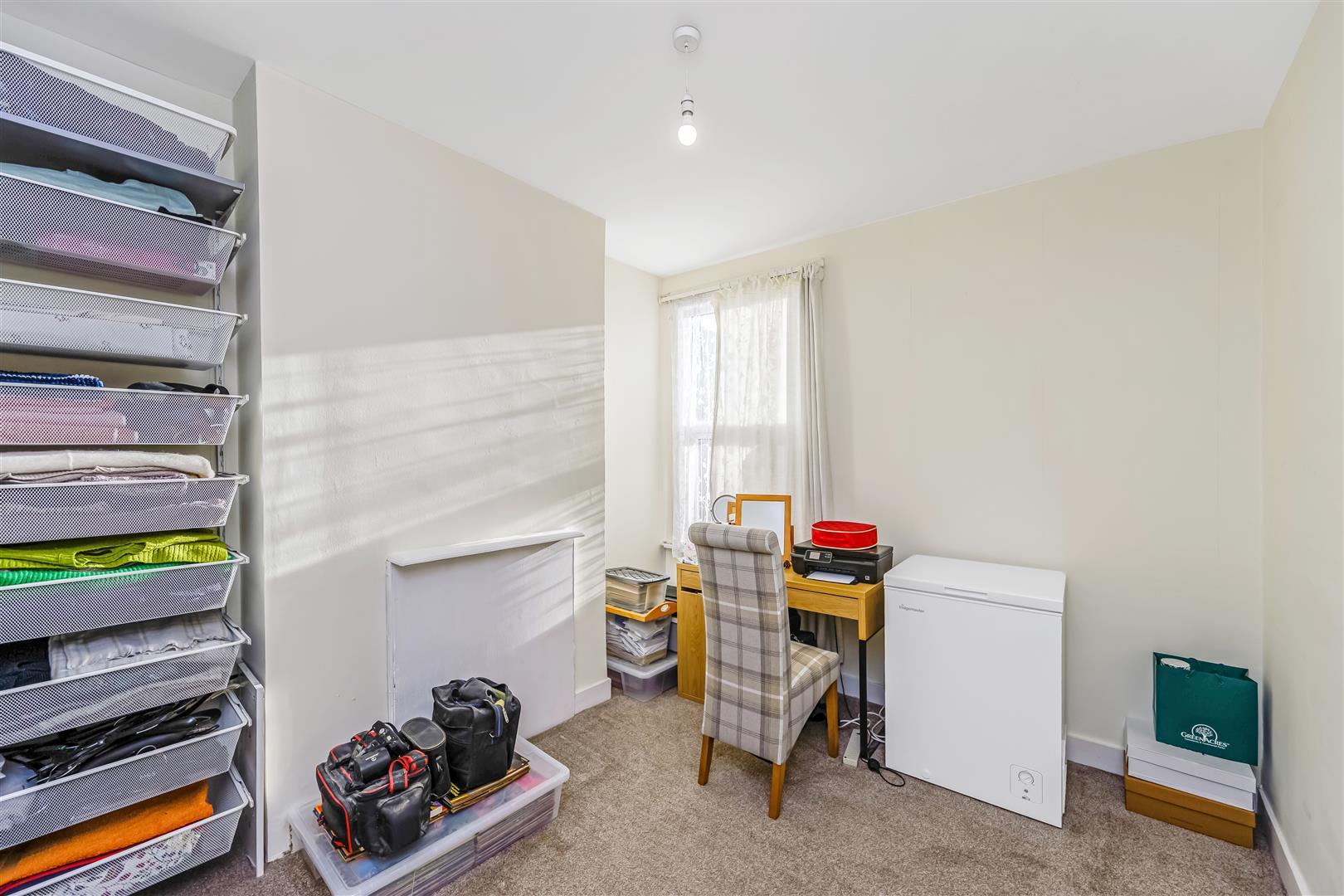 Property Image 6b27051a-a0e6-463b-bfd7-e998aa0233b4
