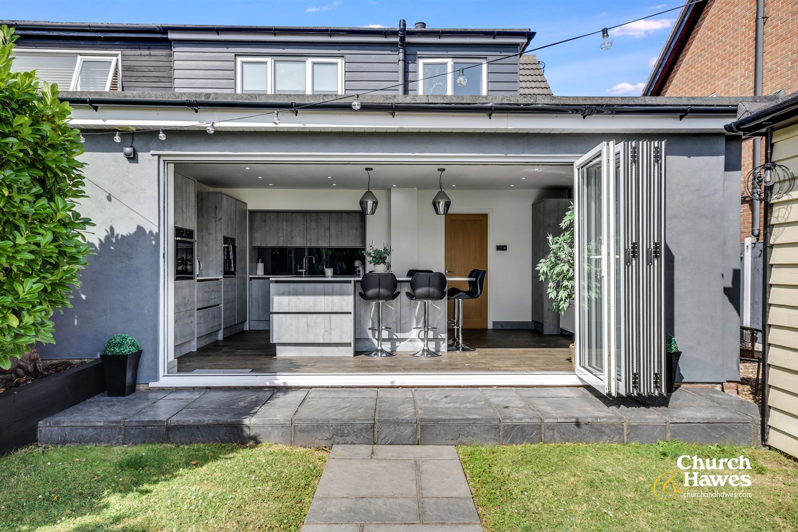 Property Image 6b391b63-d3b2-4262-9130-f165c99cb8c0