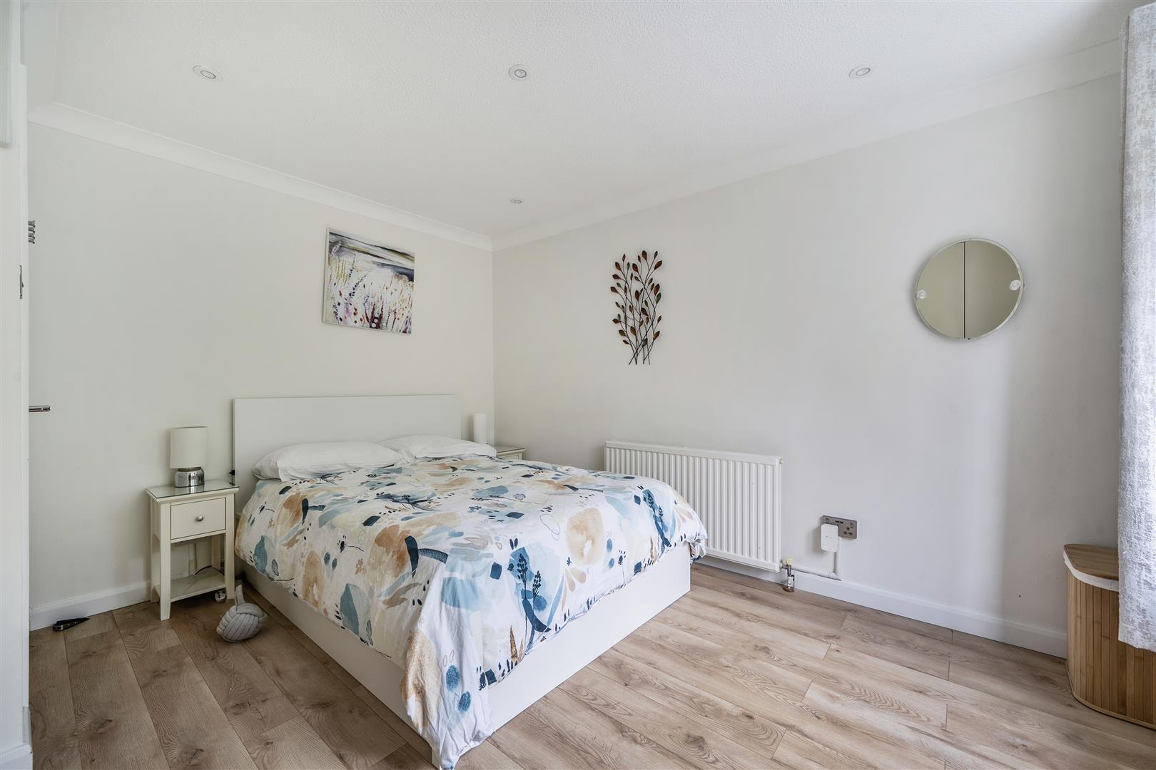 Property Image 6b3c84f4-6fa8-45a2-a5d8-f59ba92a1a9b