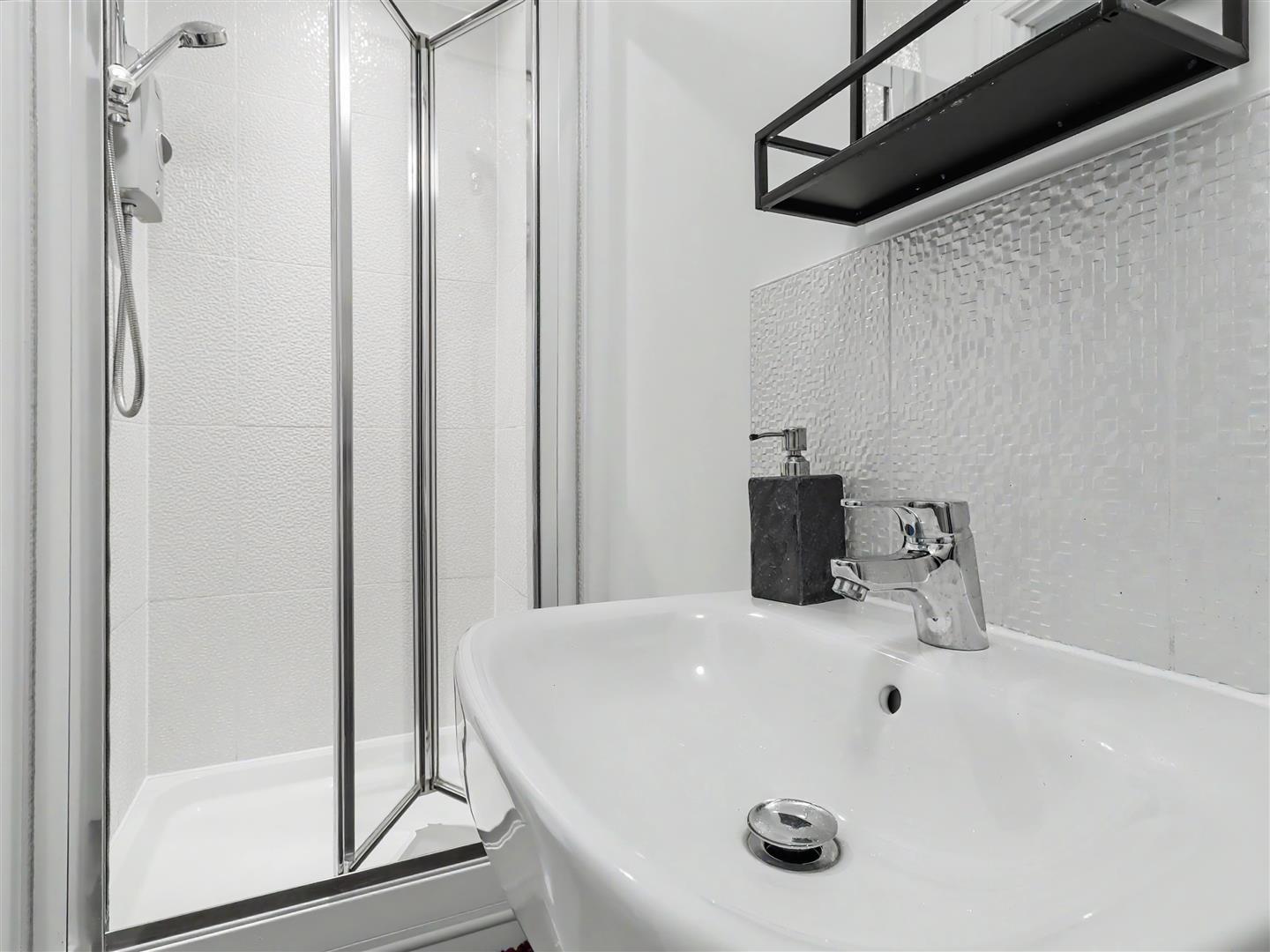 Property Image 6b49b88c-30fa-4169-b093-6debe506f29c