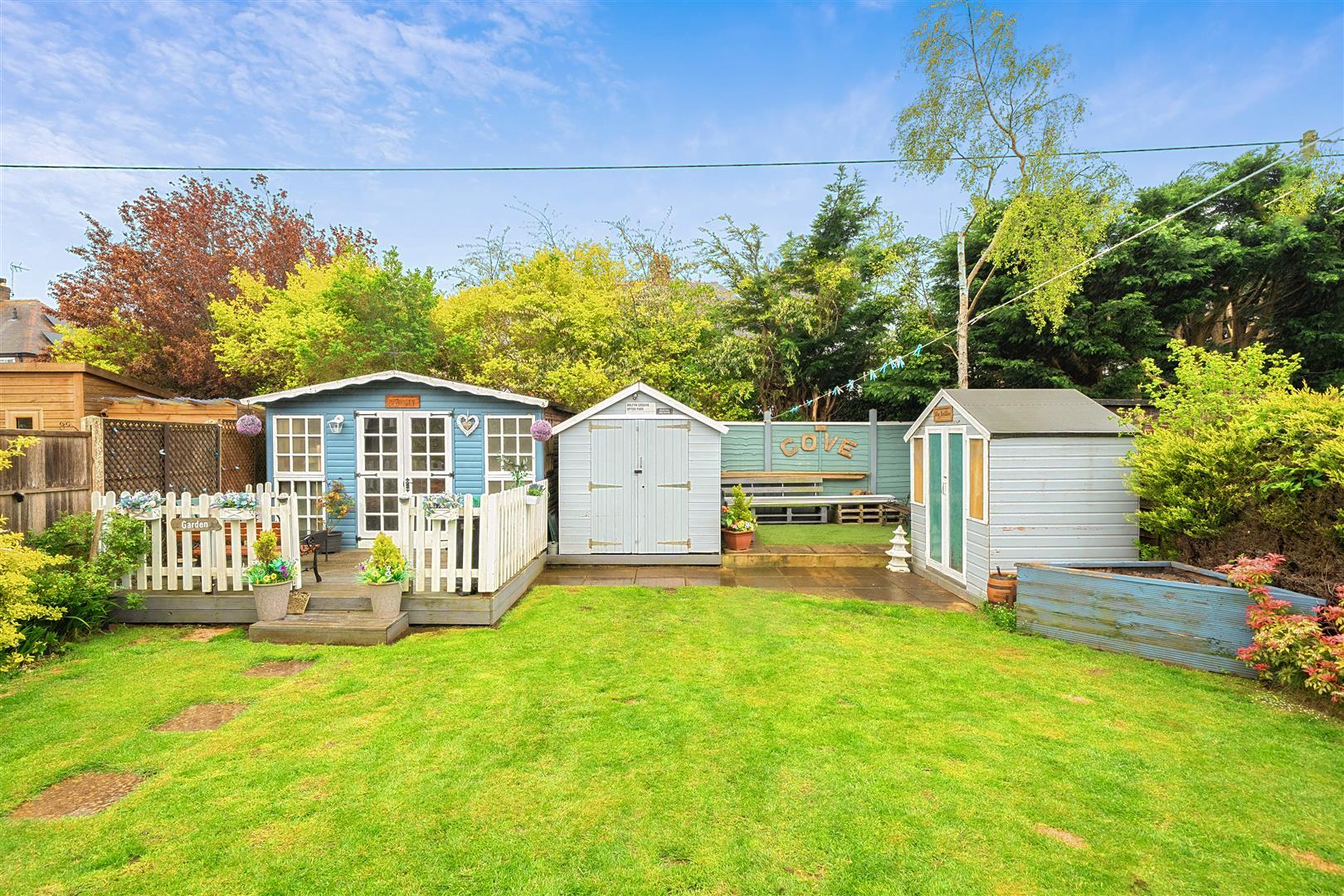 Property Image 6b4e15cf-9372-4da1-a9ce-f38b3386ae3d