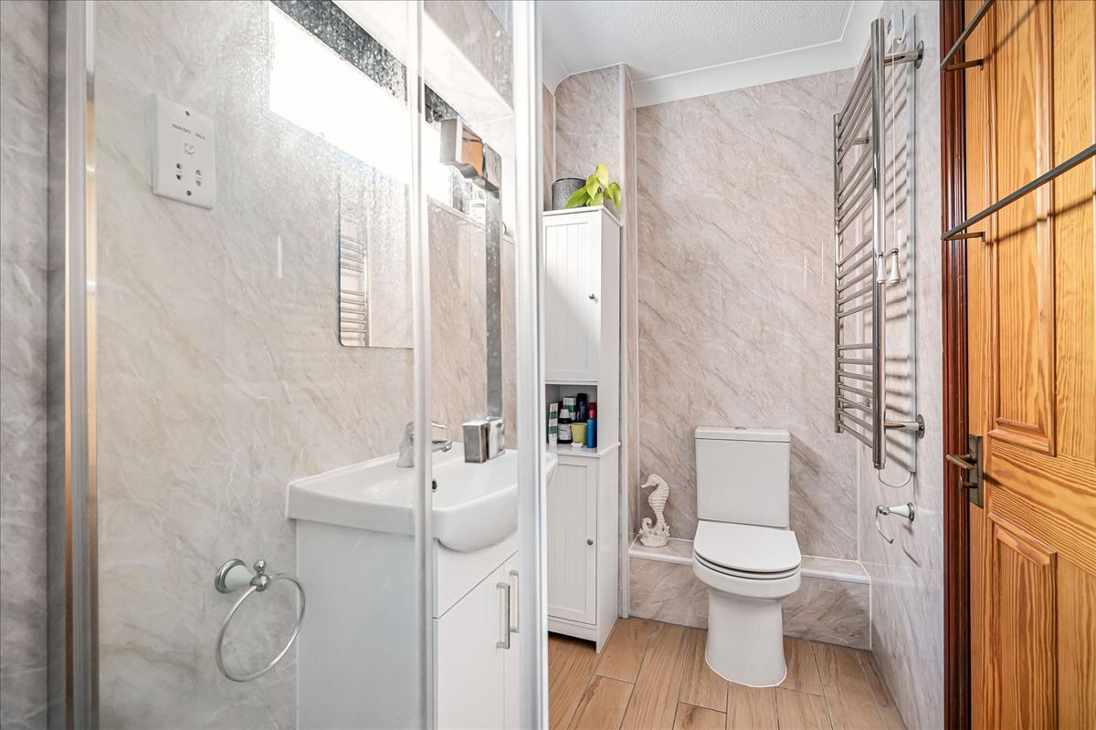 Property Image 6b4ebb33-24fa-4956-9c74-7360fe53c6a4