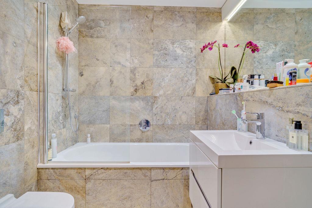 Property Image 6b5ba993-1f89-4548-a5c7-4b8d8dee1982