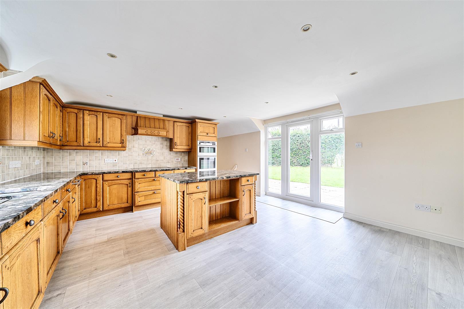 Property Image 6b60a3c7-cfb3-438a-b297-9573ee14dc5f