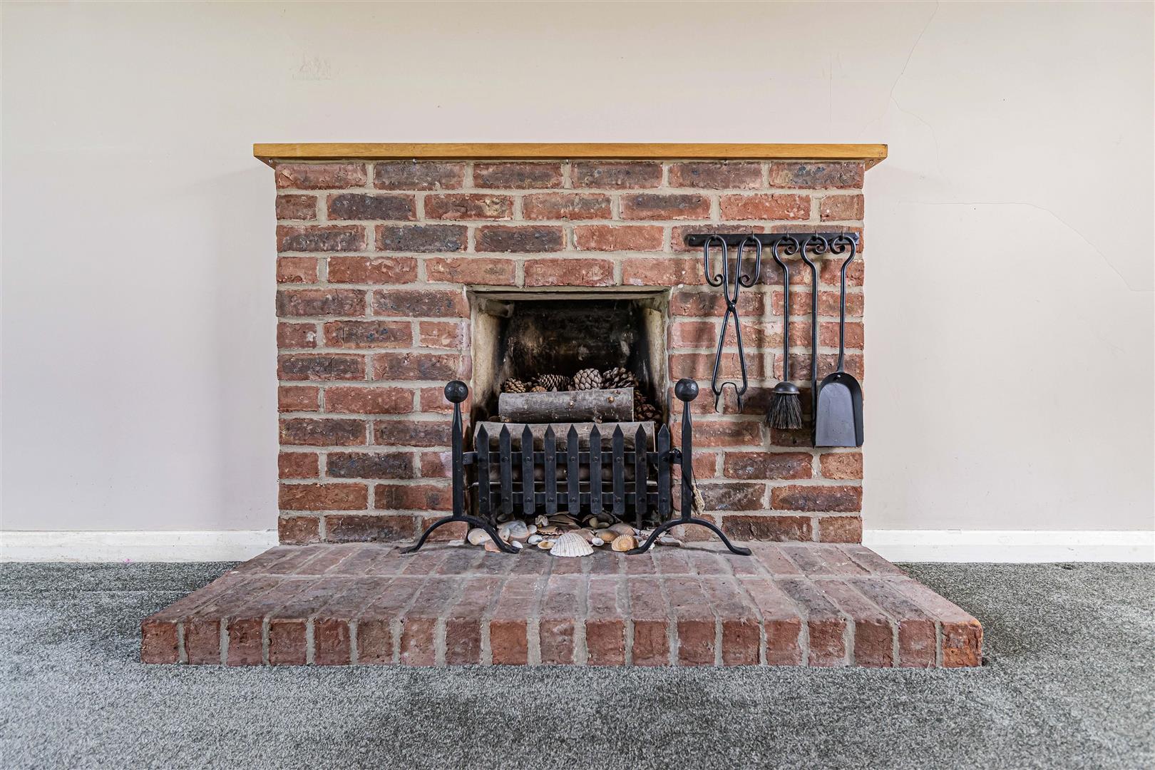 Property Image 6b6ec4f9-32c8-42f4-a288-9349c3d2cceb