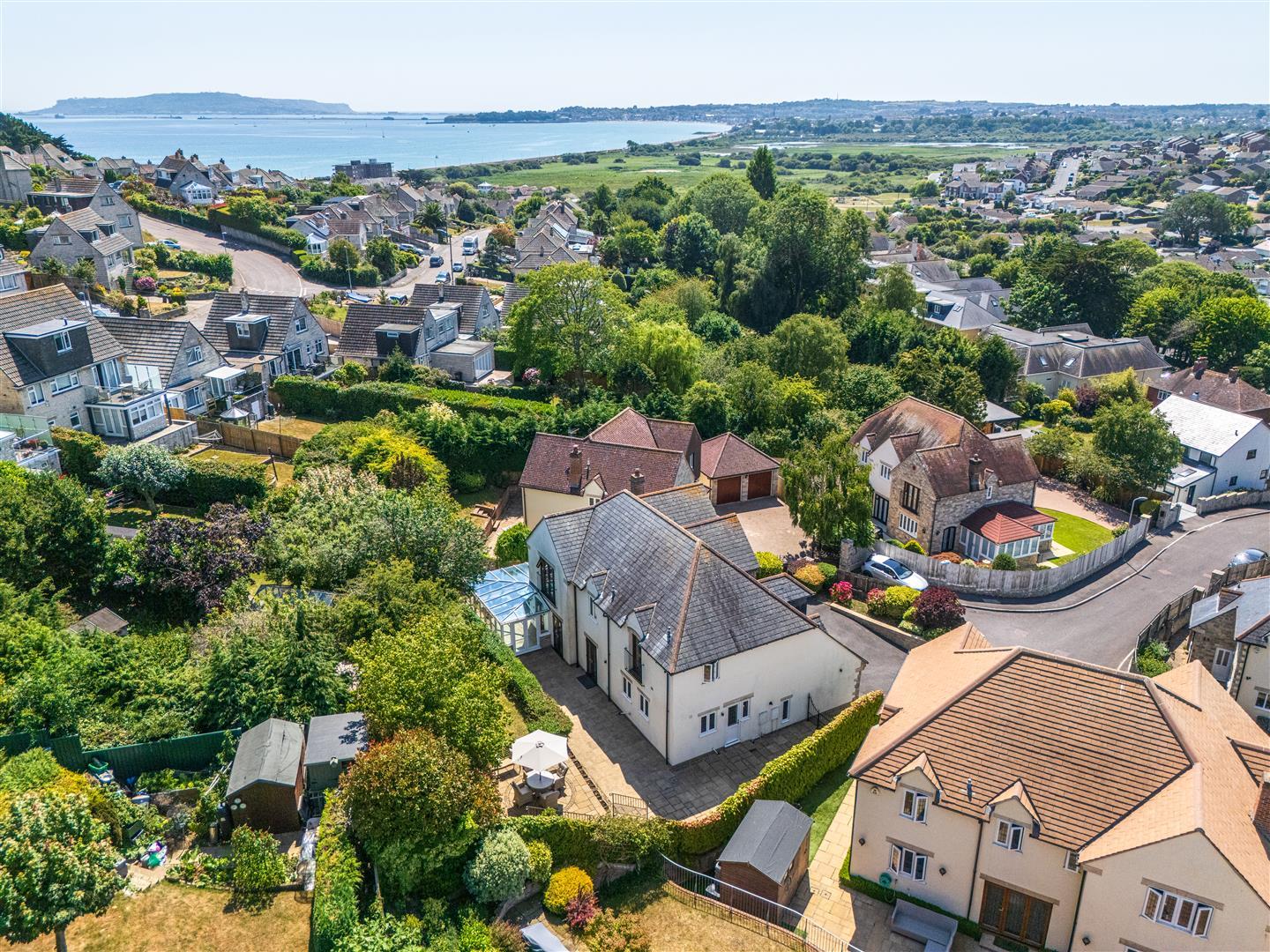 Property Image 6b6fc01c-b154-4f88-8662-7612661a816d
