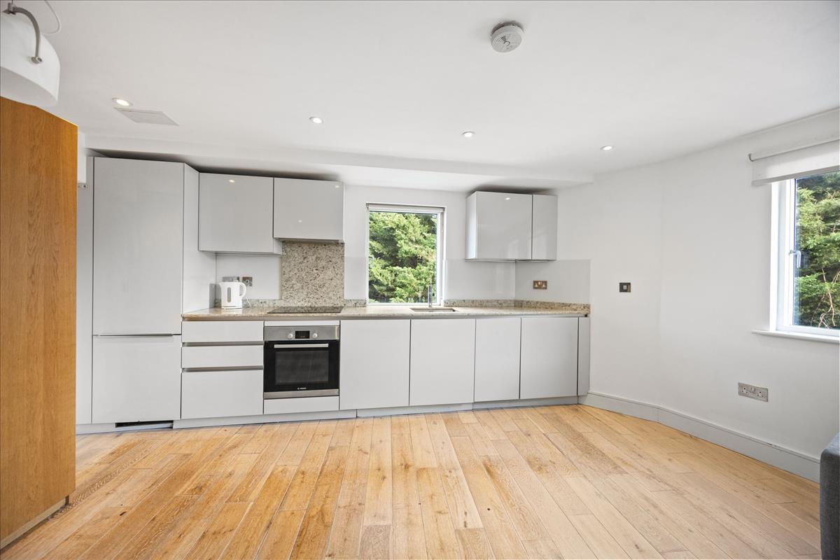 Property Image 6b977c2c-9a56-4d5b-b072-4166ad274086