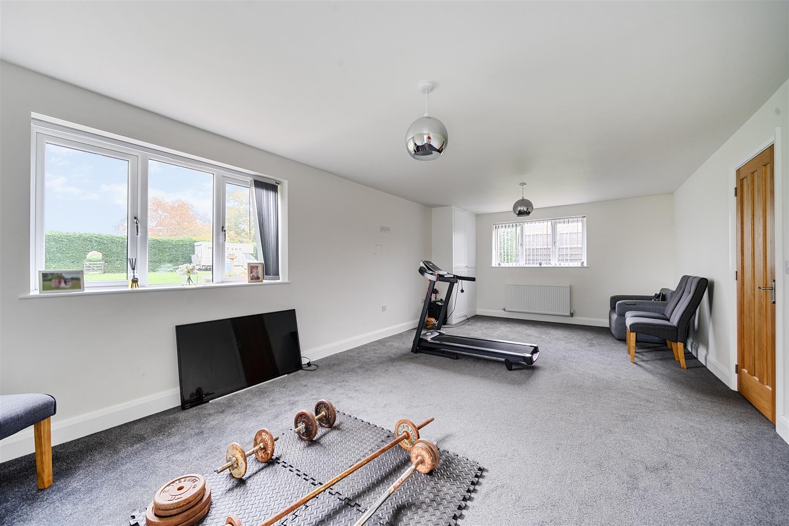 Property Image 6bac26f2-daab-4d0e-b48a-2ba7a41a93cf