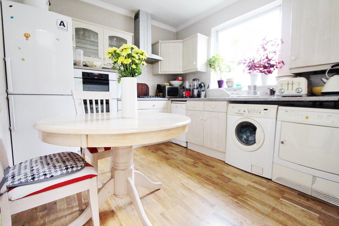 Property Image 6bb12d7f-823a-43ae-a6c6-c45dbb455d83