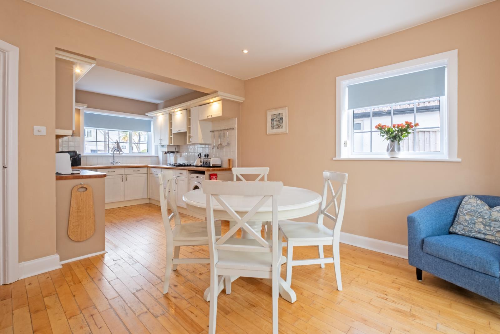 Property Image 6bba329a-1c7b-4126-bb9a-0b89f23a5b09