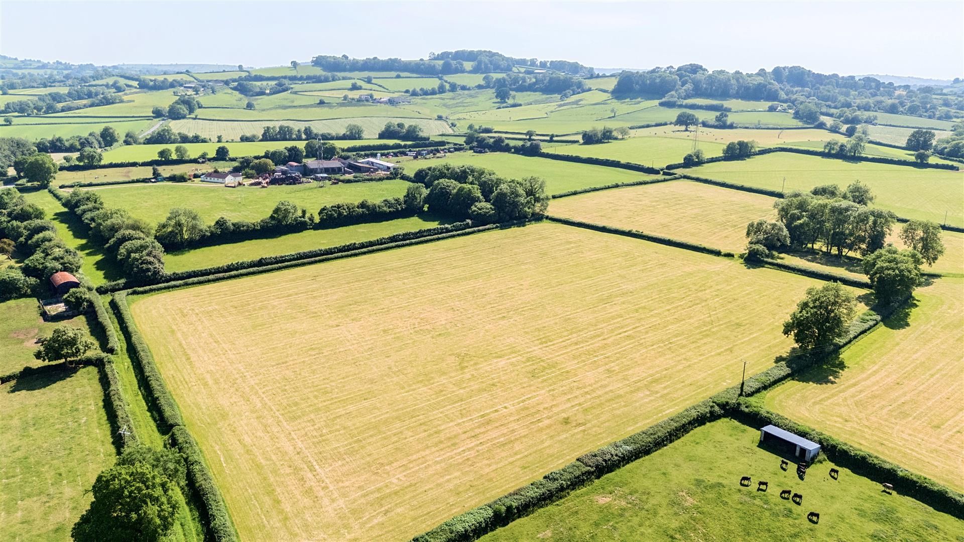 Property Image 6bc95cc9-c5f8-4e2b-8893-0a6a6278f205