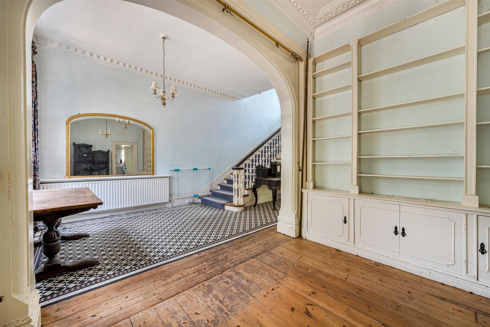 Property Image 6bcb9ee9-0b78-499f-b744-4316638997d6