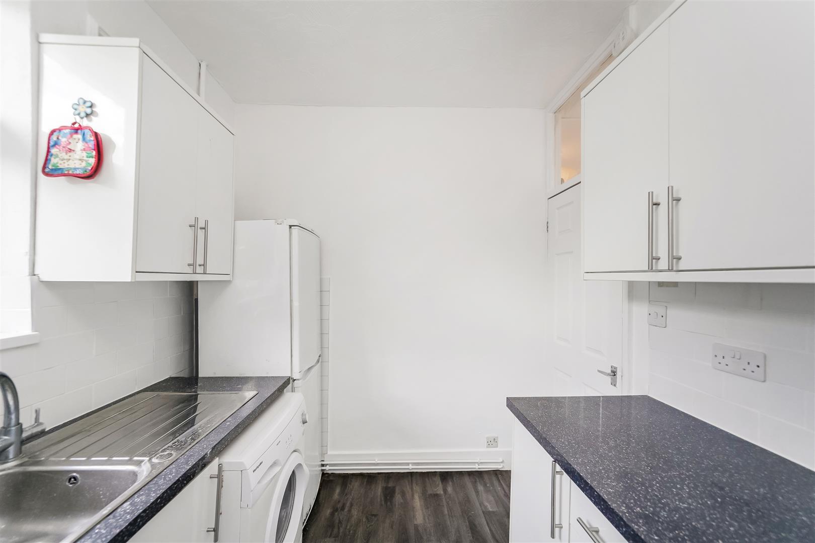 Property Image 6bd64c2c-5fb3-40e2-857b-979ab40ab605
