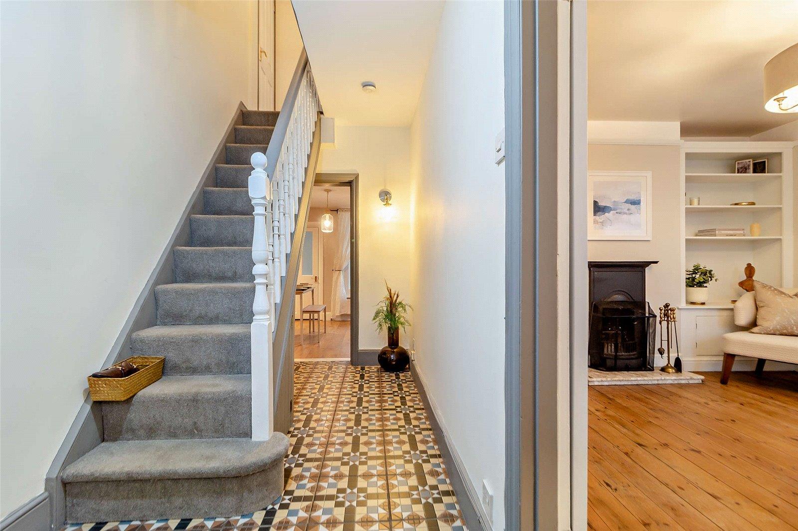Property Image 6bd6d647-becd-4c33-93f8-6c5e9423447f