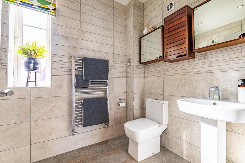 Property Image 6be00176-e0e9-45b4-84b2-51f365ef22ad