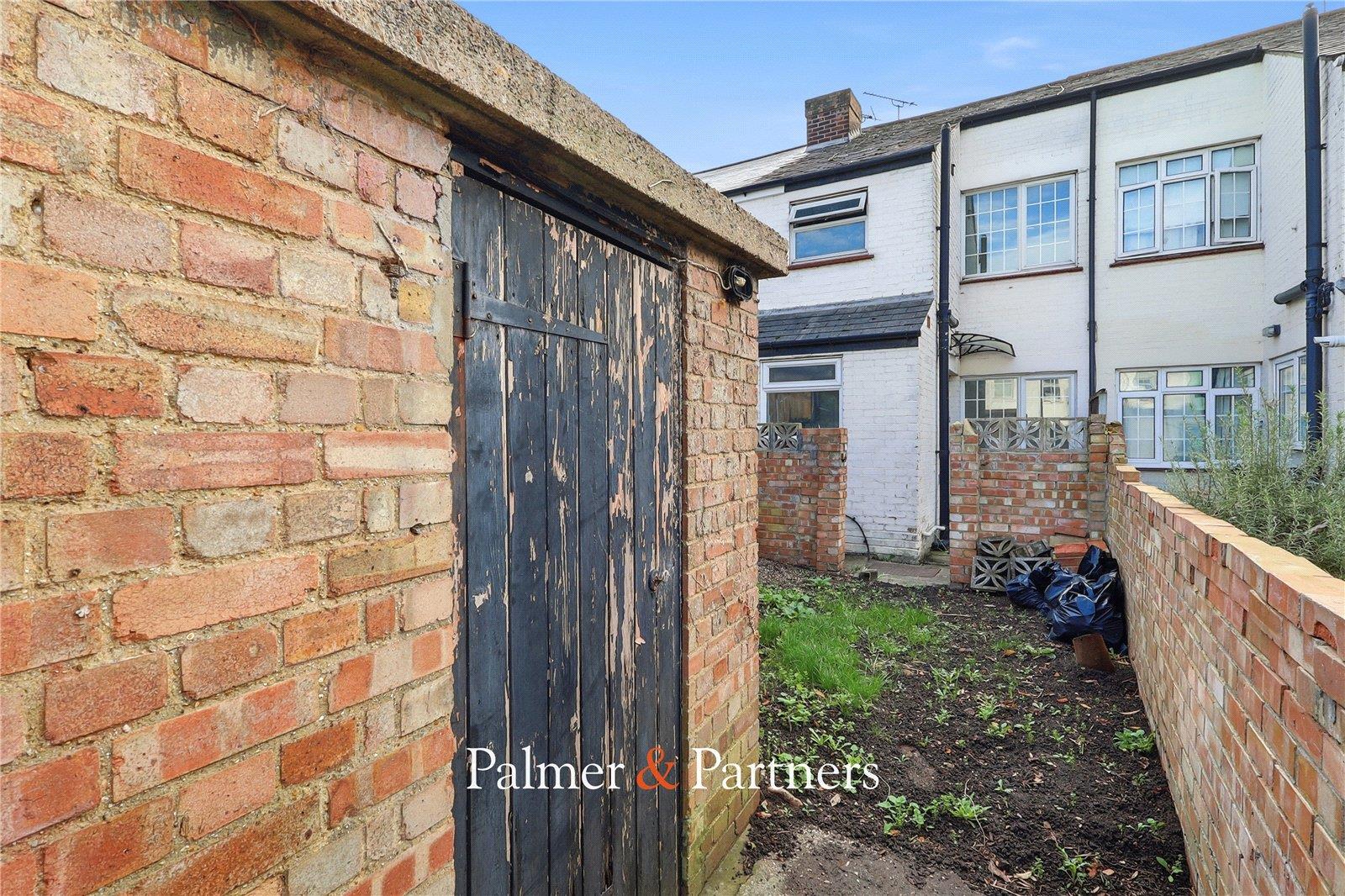 Property Image 6bf8b323-787e-41b6-b47c-af6f2f8cd464