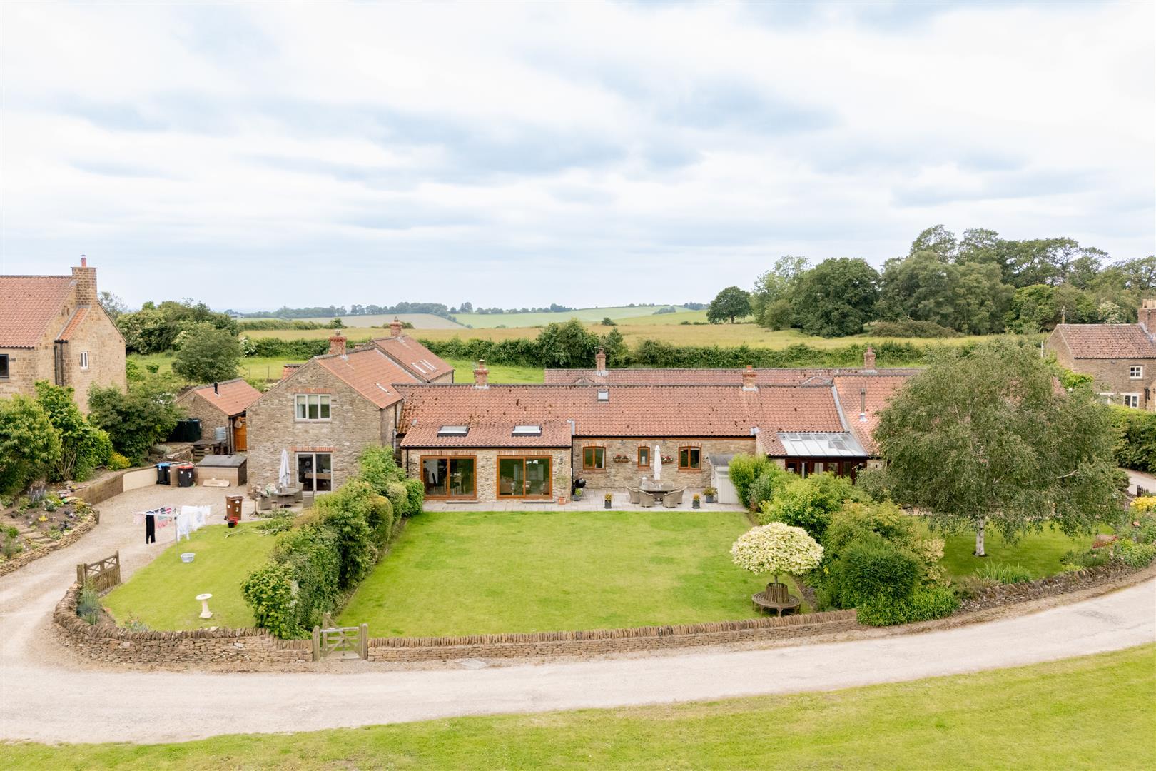 Property Image 6bf8e9bf-c98c-4ca0-ac56-90a7c65cbfe2