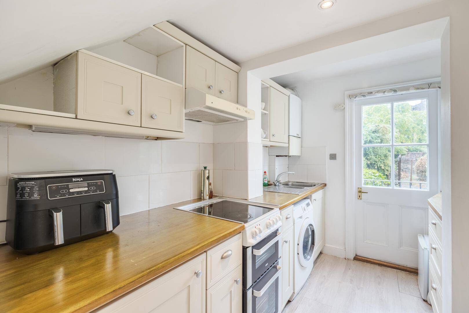 Property Image 6bfd58af-1056-4e4d-abf3-175fbe3fbbe6