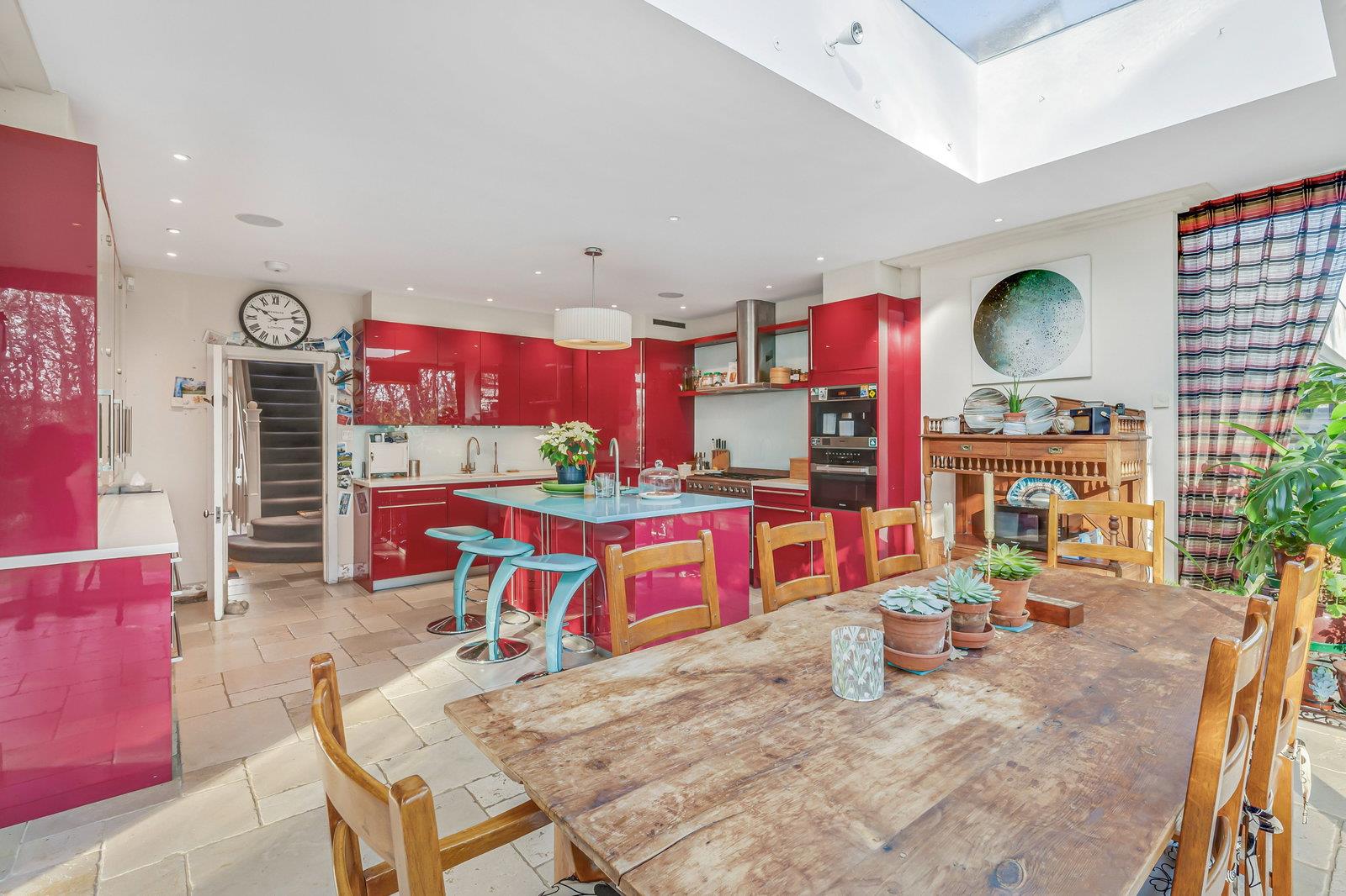Property Image 6c01ac8d-5da4-4d17-9a09-ecf82445ef99